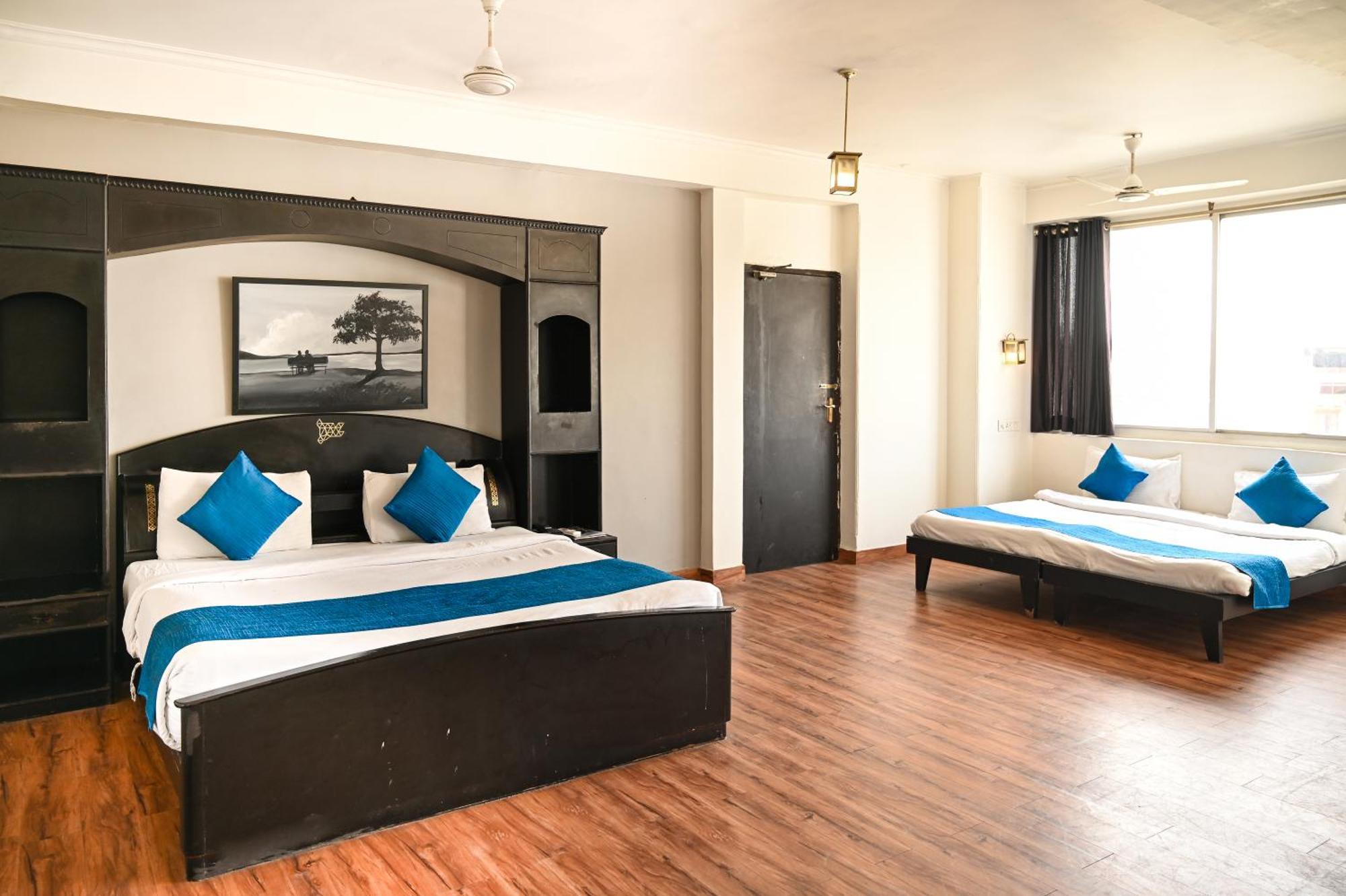 Hotel Dodas Palace Jaipur Eksteriør bilde